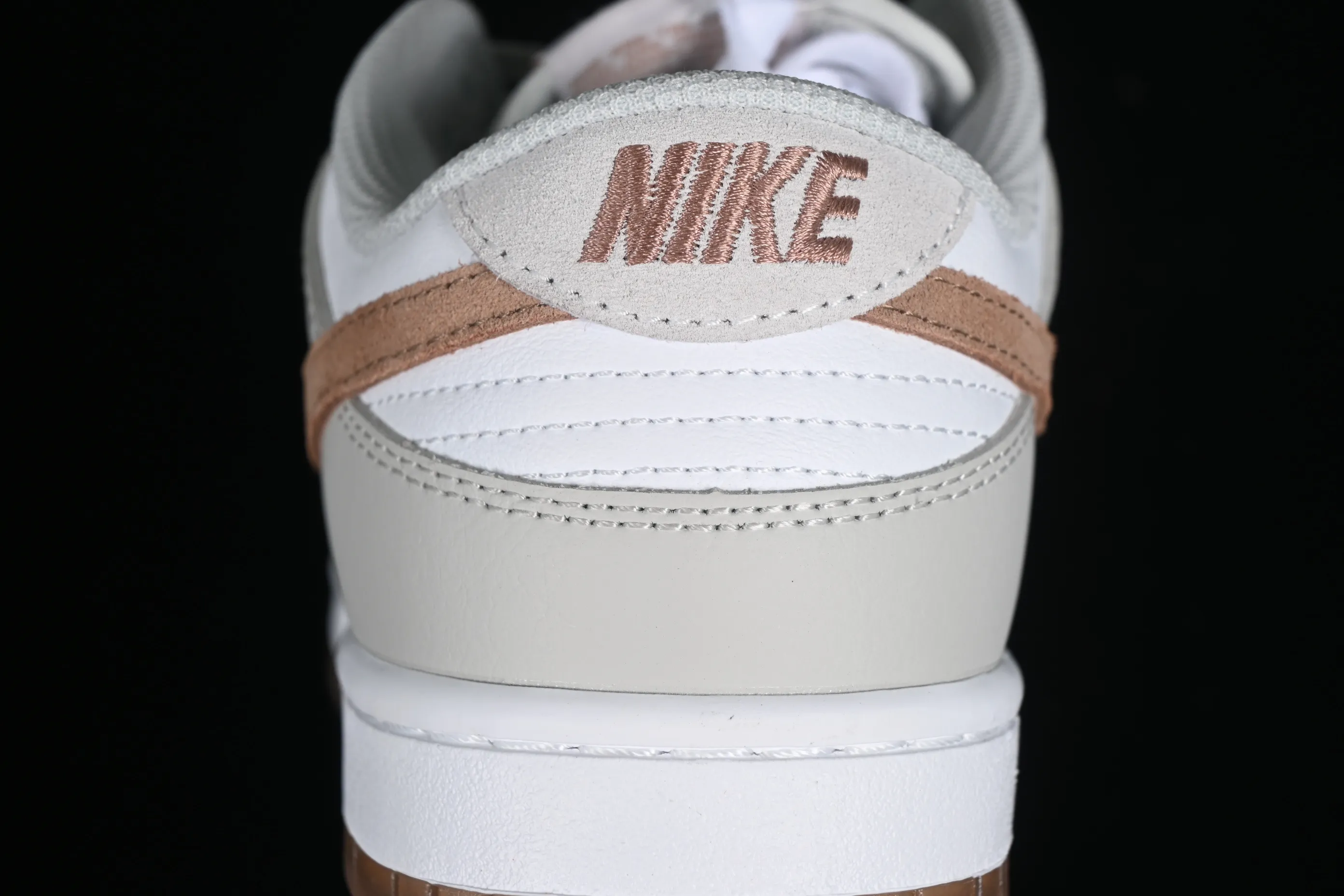 All categories Nk SB Dunk series Nk SB Dunk Low low-top sneakers Nk Dunk Low "Phantom/Khaki" light gray brown SB low-top casual sneakers FJ4188-001